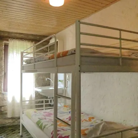 Two-bedroom In Appartement *